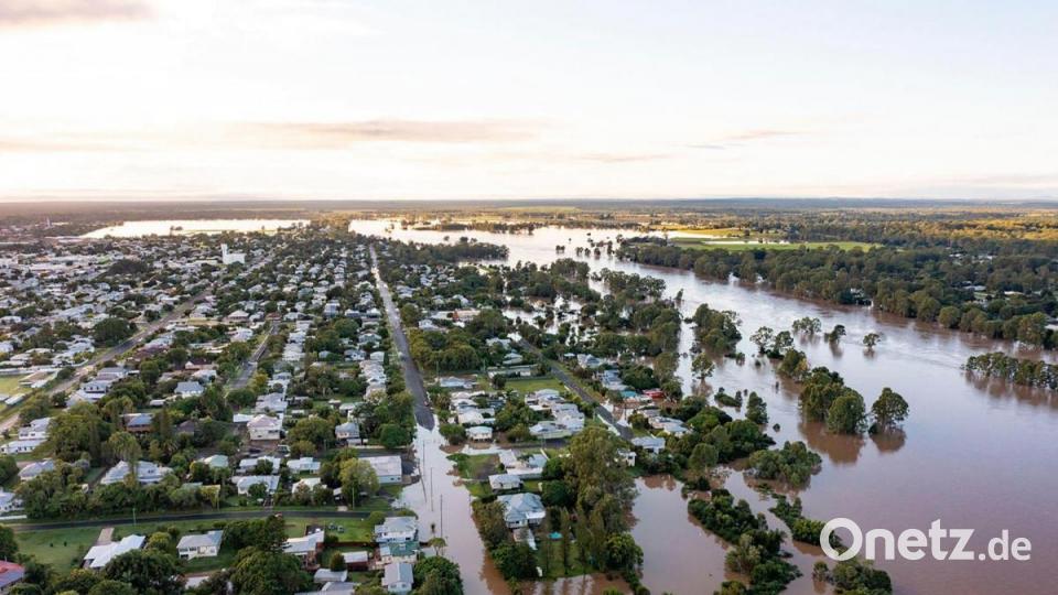 Sintflutartiger Regen hat die schweren Überschwemmungen im Osten Australiens weiter verschärft. Bild: Uncredited/Fraser Coast Regional Council/AP/dpa