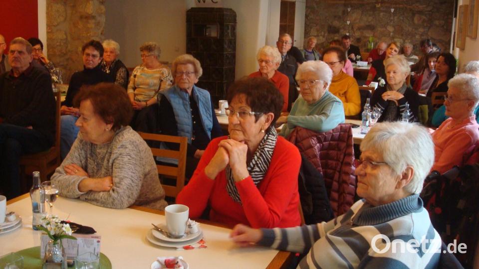 Großes Interesse fand jüngste Nachmittag der Reihe Erzählcafé im Mehrgenerationenhaus. Bild: wmr
