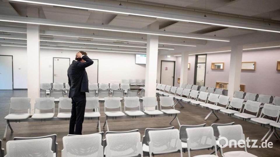 Noch ist es ruhig in der Landesstelle Unna-Massen in Nordrhein-Westfalen. Doch das wird sich bald ändern: Im Kreis Unna sind in den vergangenen Tagen die ersten geflüchteten Menschen aus der Ukraine angekommen, weitere werden folgen. Bild: Bernd Thissen/dpa