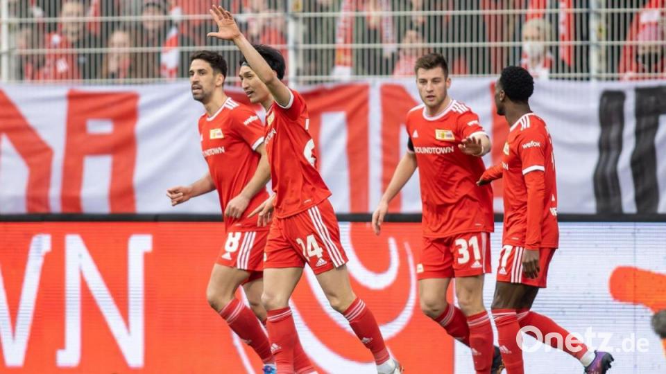 Unions Genki Haraguchi (2.v.l) kam gegen den FSV Mainz 05 zu seinem ersten Saisontor in der laufenden Bundesliga-Saison. Bild: Andreas Gora/dpa