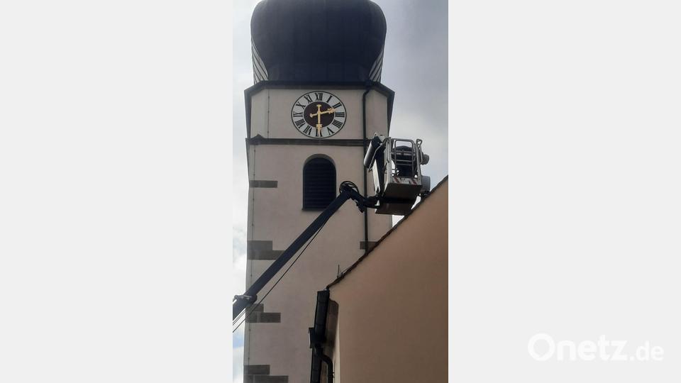 Der Kirchturm in Schlammersorf wird künftig mit LED beleuchtet. Bild: wmi