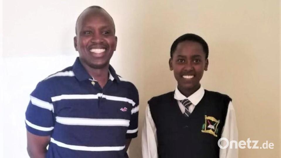 Pfarrvikar Dr. Gilbert Mburu Kabiru freute sich auch, seine Nichte Susan zu treffen. Bild: rgr