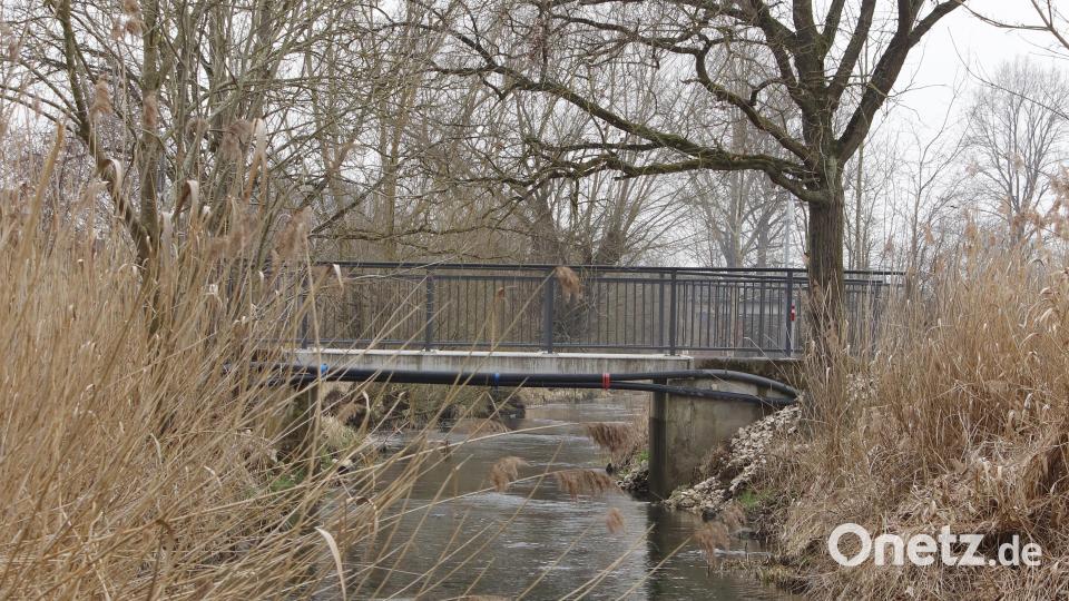 Die Überbauerneuerung des Fußstegs in Unterschwaig über den Rosenbach ist abgeschlossen. Bild: mfh
