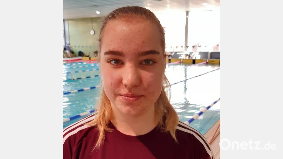 Bei ihren ersten bayerischen Meisterschaften schwamm Hanna Hirsche vom Tirschenreuther Schwimm-Club über die 200 m Schmetterling der Damen auf Platz sieben. Bild: rbg