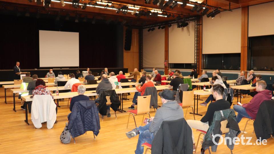 Die Vereinsvertreterversammlung war trotz der Corona-Pandemie wieder sehr gut besucht. Bild: Stadt Tirschenreuth/exb