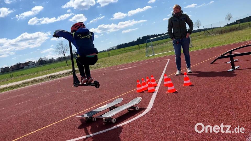 Anita Kinscher von der Koja schaute am Samstag auch mal auf der Skateanlage vorbei. Bild: eik