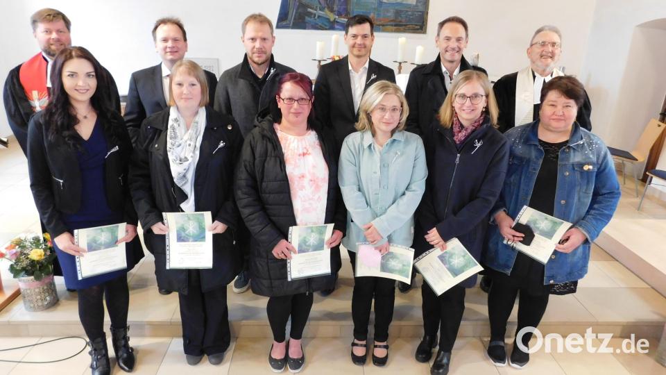 Zu den Silber-Jubilaren gehörte auch Bürgermeister Christian Porsch (Dritter von links). Bild: hai