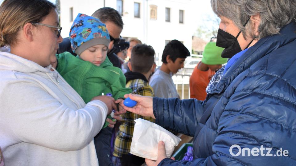 Bürgerverein Städtedreieck beschenkt Kinder zu Ostern Bild: rgr