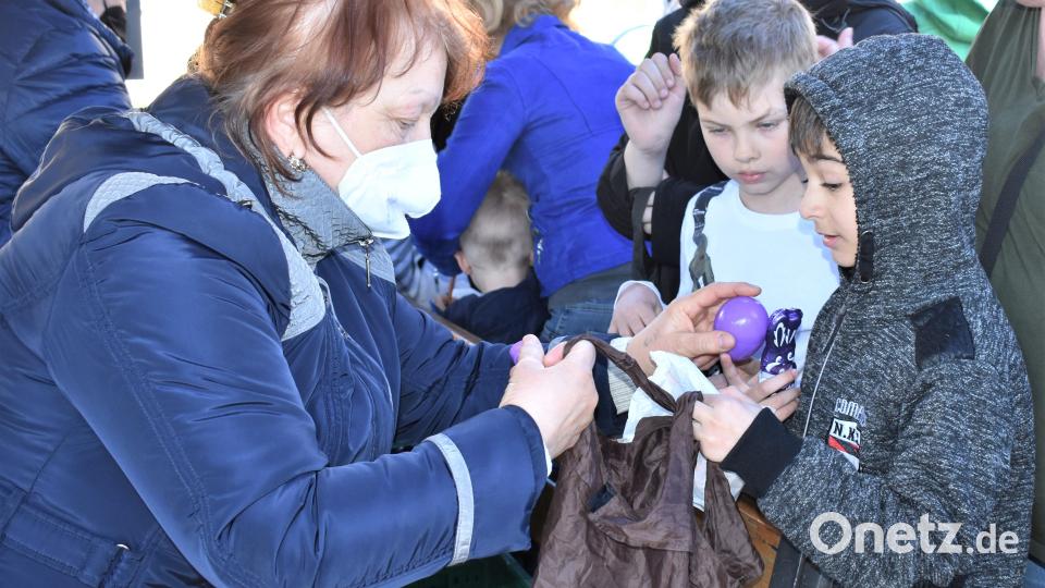 Bürgerverein Städtedreieck beschenkt Kinder zu Ostern Bild: rgr