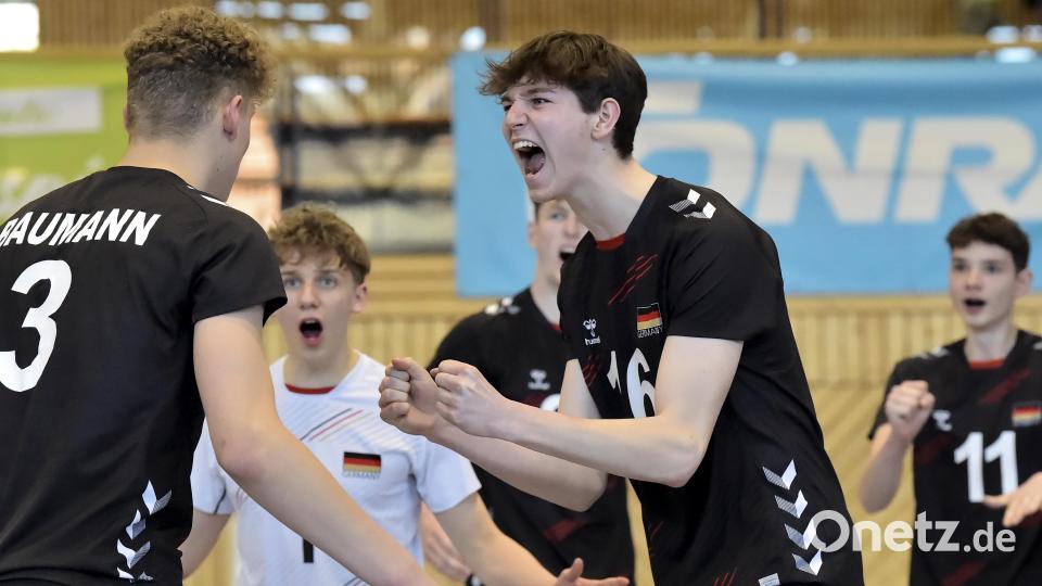 Seine ganze Freude über einen Punktgewinn schreit Daniel Günther vom TSV Unterhaching heraus. Bild: Hubert Ziegler