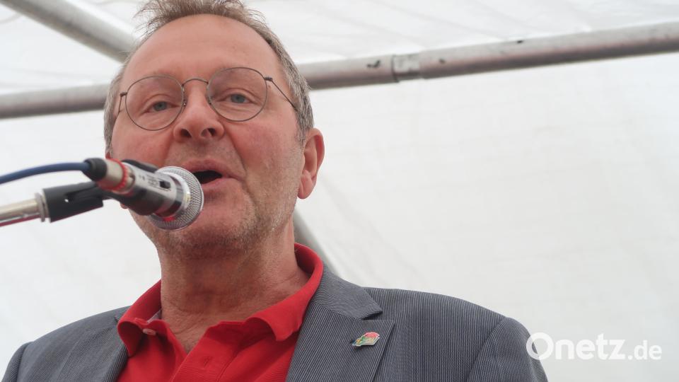 Hauptredner Udo Fechtner. Bild: Kunz