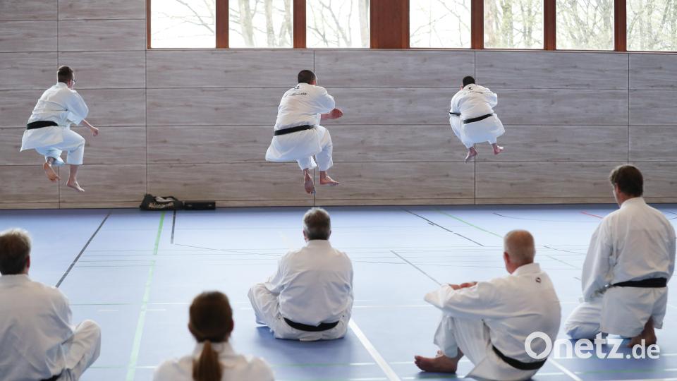 Waghalsige Sprünge können da durchaus beobachtet werden. Bild: dob