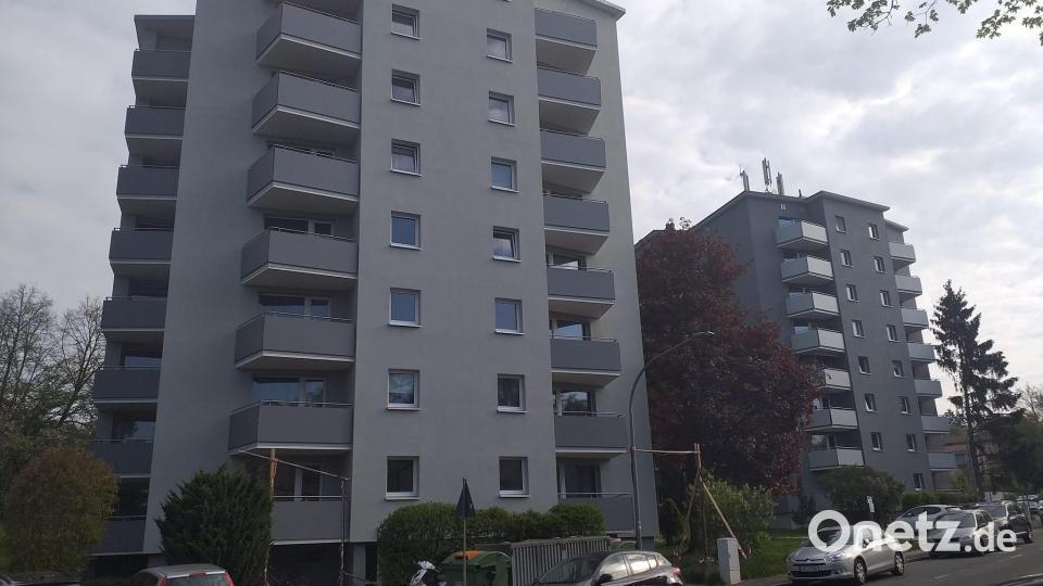 Um diese beiden Hochhäuser an der Pfistermeisterstraße 65 und 67 geht es. Hier wohnen mittlerweile 13 Flüchtlinge aus der Ukraine. Bild: tk
