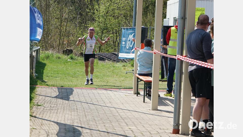 Urgestein Werner Fenzl aus Mitterteich ist schon seit seinem 15. Lebensjahr beim Mailauf dabei. Bild: abi