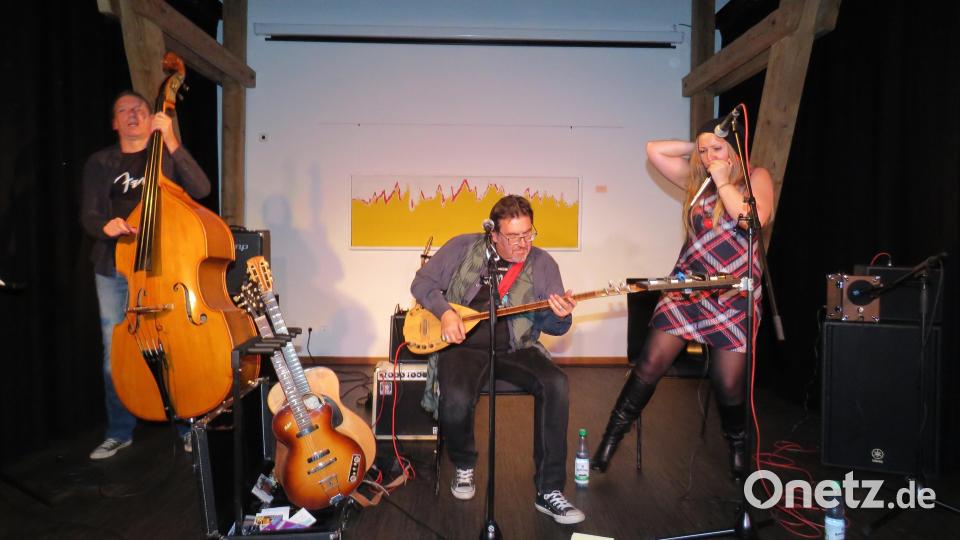 Jazzmusiker Wolfgang Bernreuther wird zum Jubiläum unter anderem wieder die Bühne im Kunsthaus Waldsassen rocken. Archivbild: ubb