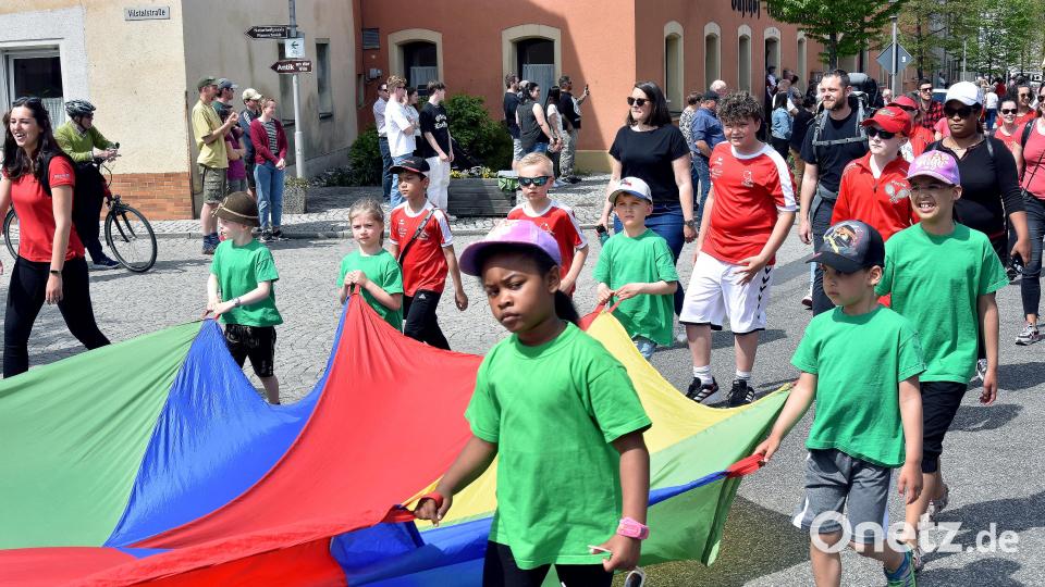 Vor allem die Kinder und die Jugend spielten beim Doppeljubiläum eine große Rolle. Bild: Stephan Huber