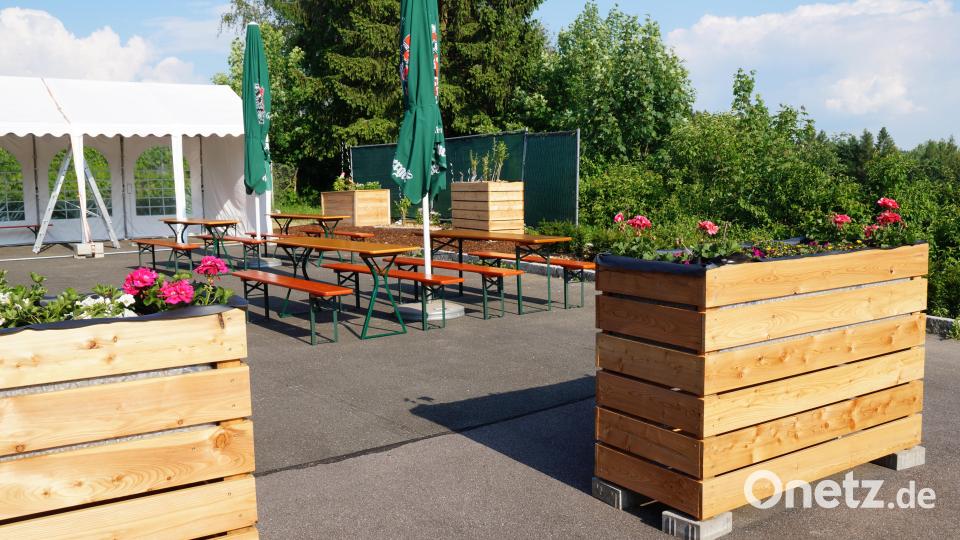 Im Vorjahr wurde der Mehrgenerationentreff um einen Biergarten erweitert. Bild: wel