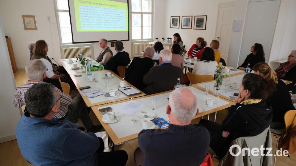 Das Museumsleitertreffen bietet die Möglichkeit, sich über aktuelle Themen der Museen im Landkreis Tirschenreuth zu informieren und auszutauschen. Bild: hba