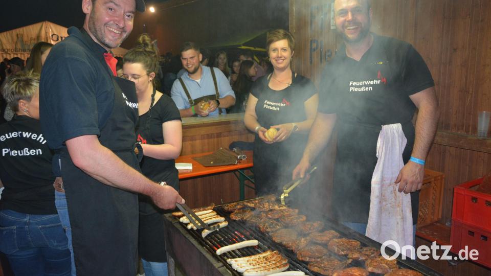 Heiß her ging es im Bratwurststand. Bild: jr