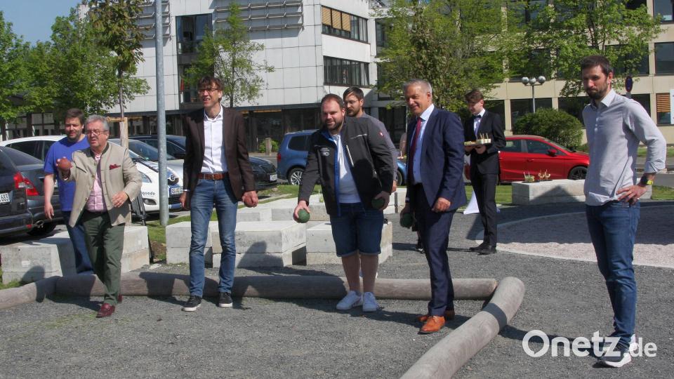 Zum neuen Freizeitangebot am BSZ gehört auch eine Boccia-Bahn. Bild: wro