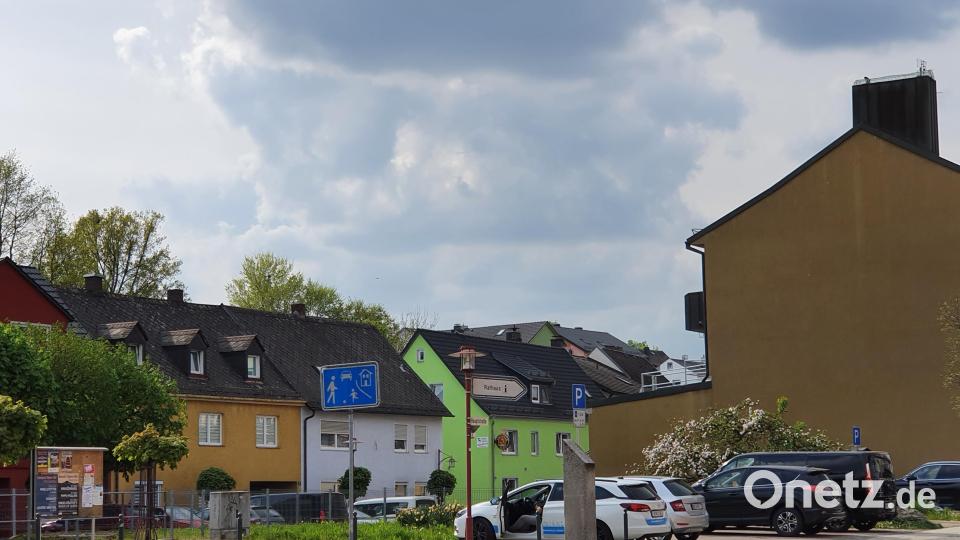 Auf dem &quot;Gockl&quot;-Areal soll ein Mehrfamilienhaus mit Geschäftsräumen entstehen. Bild: Lowak