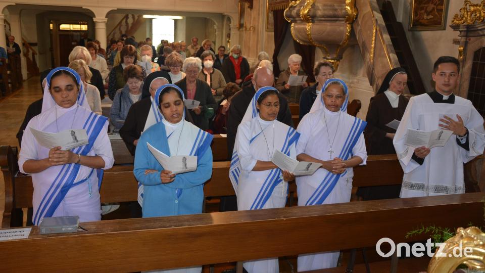 Unter den Gottesdienstbesuchern auch indische Schwestern aus Bayreuth. Bild: jr