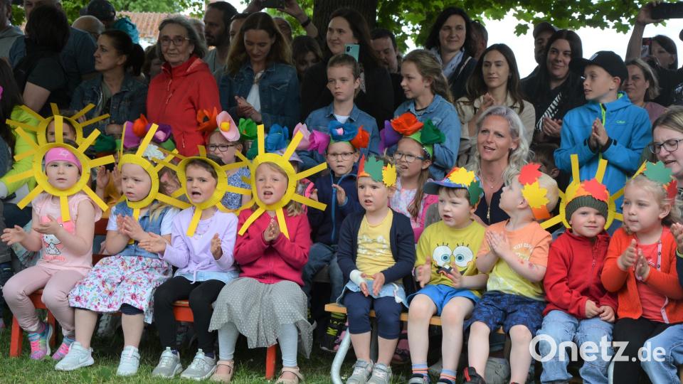 Proppenvoll präsentierte sich die „Arena“ im Mitterteicher Kinderhaus „Die kleinen Hankerler“. Bild: jr