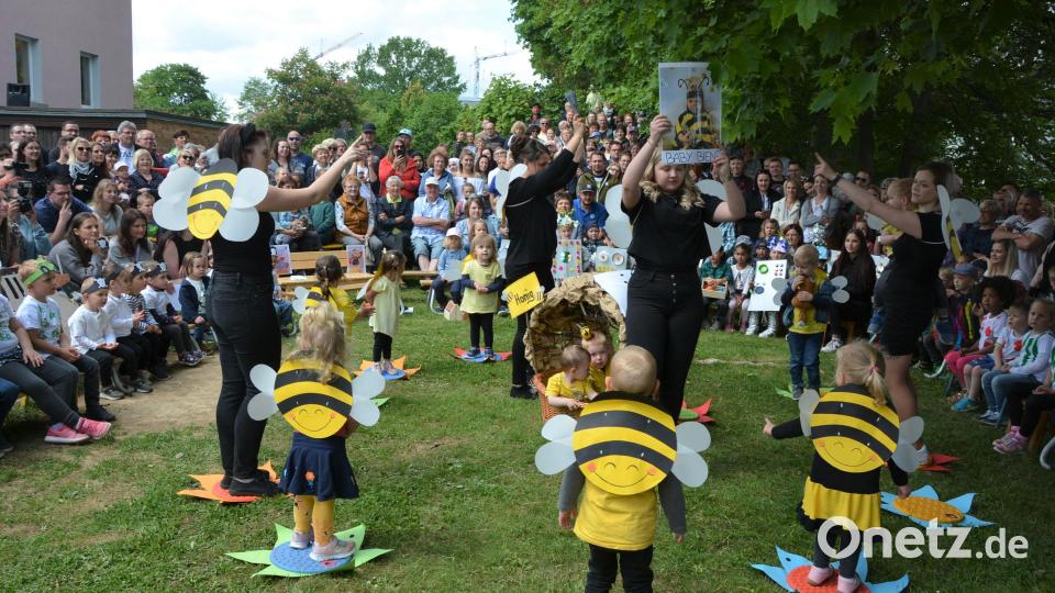 Auch die „fleißigen Bienen“ waren mit dabei. Bild: jr