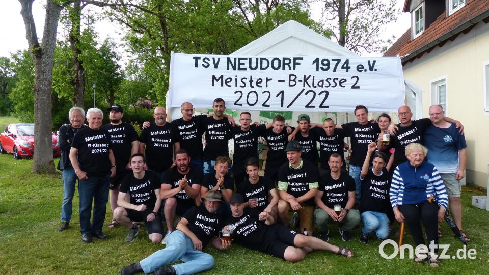 Die &quot;Meistermannschaft&quot; des TSV Neudorf. Bild: hme