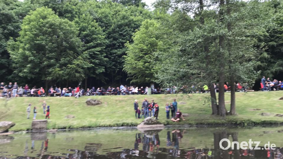 Das Spielplatzfest der Windischeschenbacher Pfadfinder an Christi Himmelfahrt war gut besucht. Für den Erhalt des beliebten Geländes wird um Spenden gebeten. Bild: exb/Sperber
