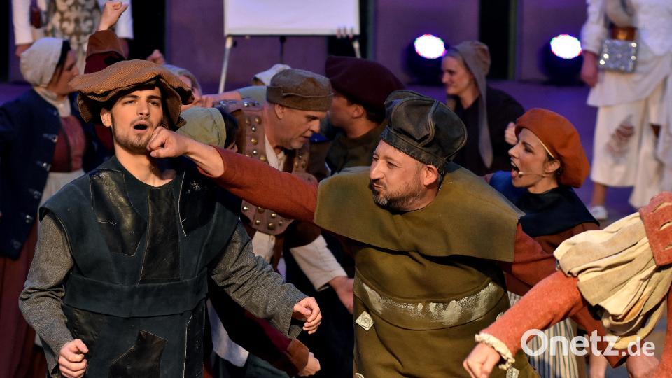 Premiere des Festspiels "900 samma", am Frohnberg bei Hahnbach. Bild: Stephan Huber