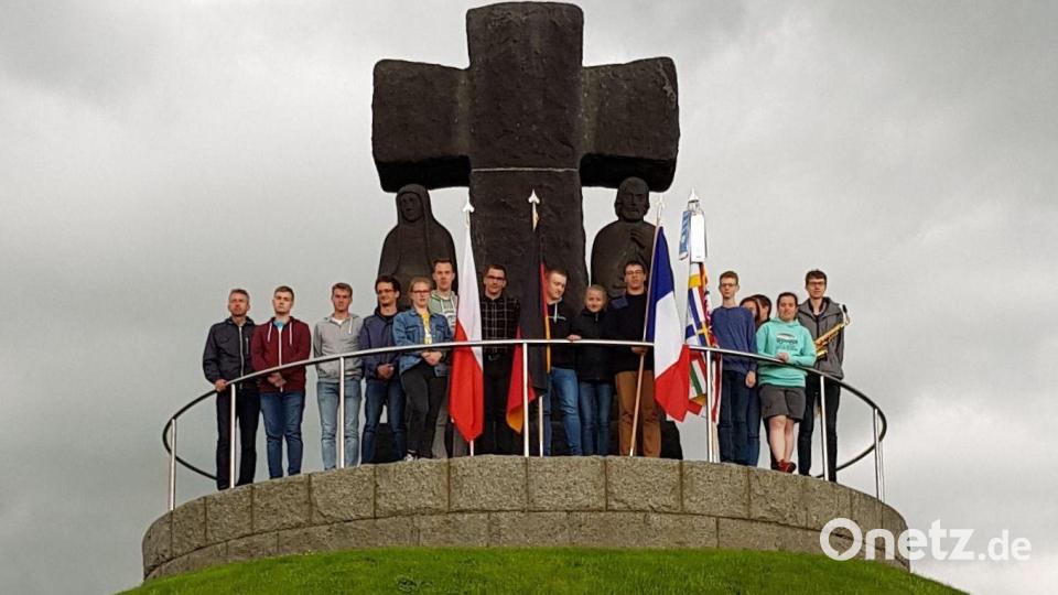 Eine der vielen Gedenkstätten, die die EJP-Gruppe auf ihrer Reise besucht. Bild: Judith Lehner