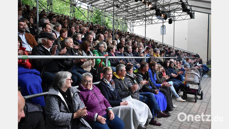 Premiere des Festspiels "900 samma", am Frohnberg bei Hahnbach. Bild: Stephan Huber