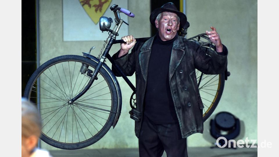 Premiere des Festspiels "900 samma", am Frohnberg bei Hahnbach. Bild: Stephan Huber