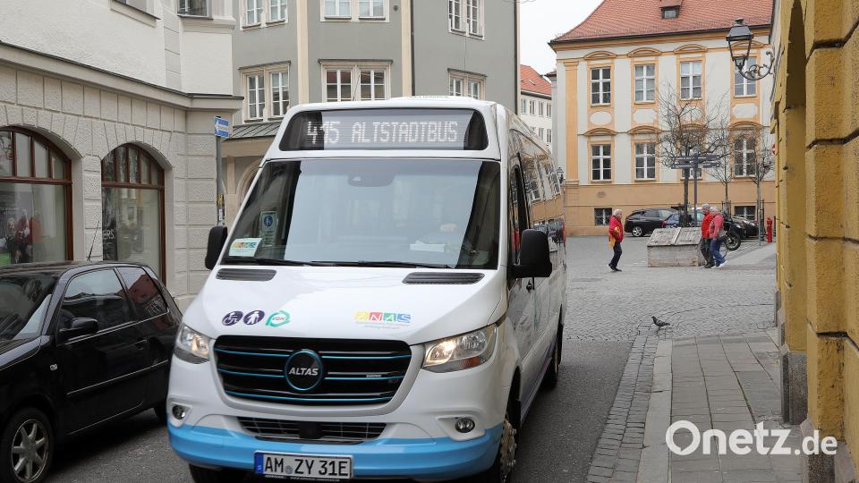 Altstadtbus fährt elektrisch Bild: Wolfgang Steinbacher