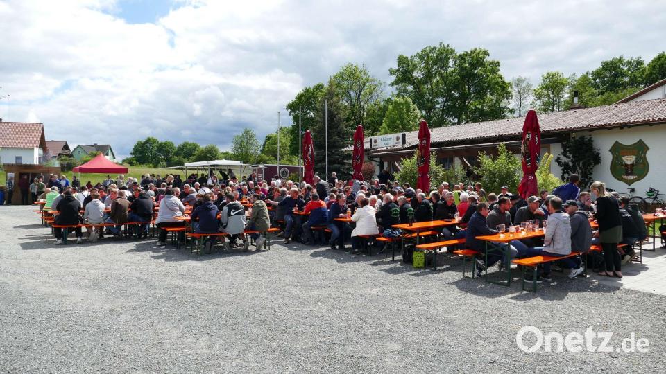 Großer Andrang beim Vatertagstreffen Bild: rwo