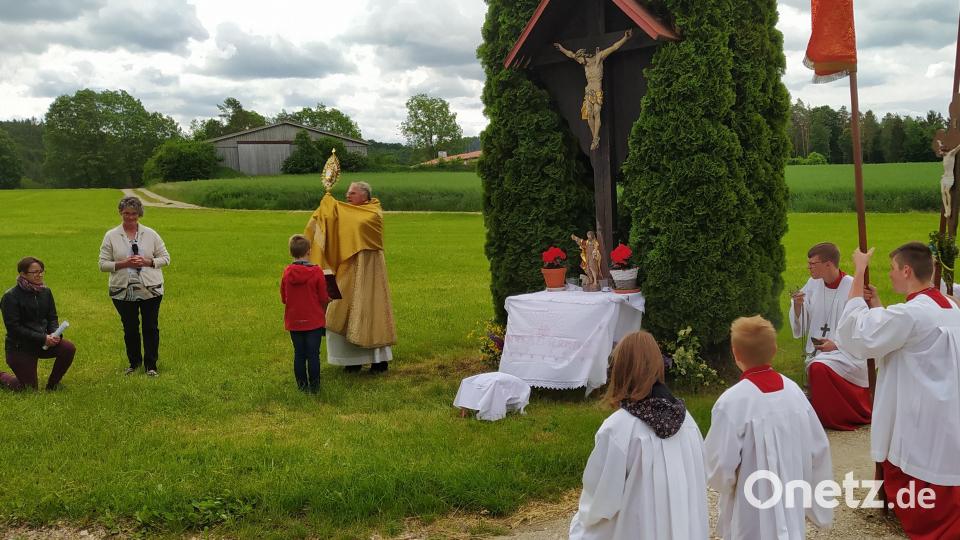 Flurprozession an Christi Himmelfahrt in Pommelsbrunn Bild: Roland Klein