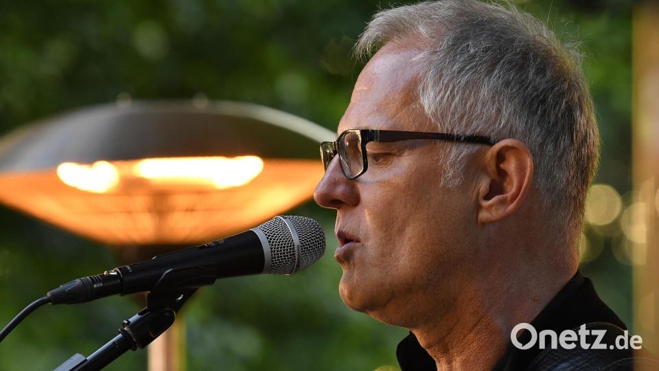Bild: Hartl
„900 samma“ Hahnbach
„Oisecht“ – Die Bayrischen Singer und Songwriter spielen auf der Freilichtbühne auf dem Frohnberg bei Hahnbach. Bild: Petra Hartl