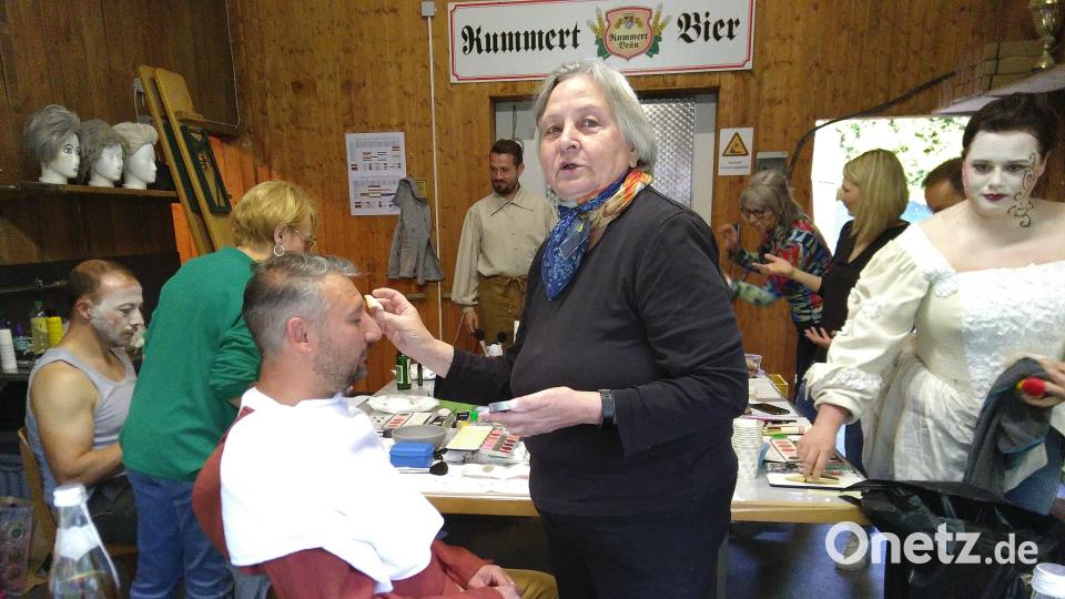 Barbara Söllner macht Thomas Erras zurecht. Bild: mma