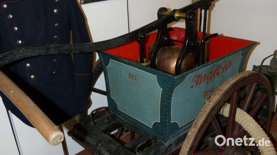Dieser Löschwagen, der um 1880 gebaut wurde, hat bei der Feuerwehr Angfeld seine Dienste geleistet.. Bild: Stadtmuseum Sulzbach-Rosenberg/exb