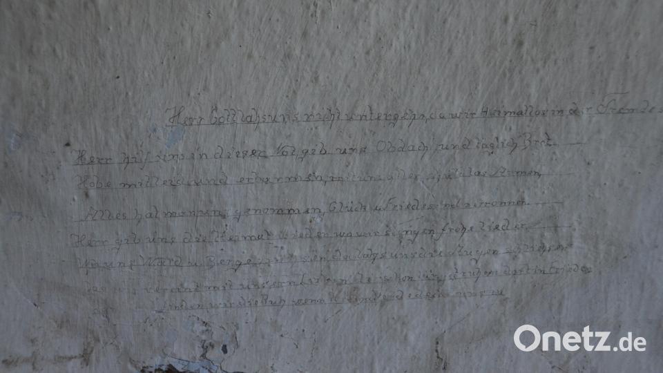 Bei den 21. &quot;Vohenstrauß Classics&quot; am Sonntag 12. Juni, findet zwar keine Ausfahrt statt, aber dafür können die alten Gefängniszellen im Westtrakt an der Friedrichsburg besichtigt werden. Ein Gebet, das an die Zellenwand geschrieben wurde, ist noch erhalten. Bild: dob