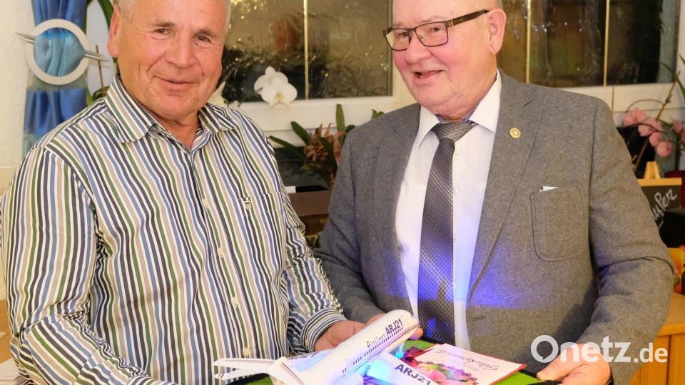Seit 11 Jahren führen Erwin Dromann (rechts) und Fritz Gradl die Gesellschaft Frohsinn. Bild: do