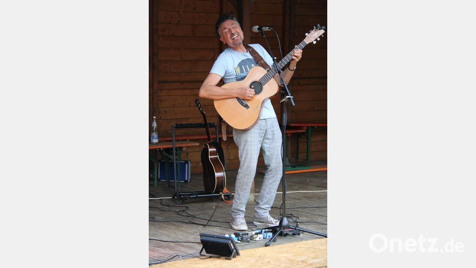 Der Guitar Man überzeugte sein Publikum mit einem abwechslungsreichen Programm, in dem er keine stilistischen Grenzen kennt und mit seinen Arrangements überraschte. Bild: prh