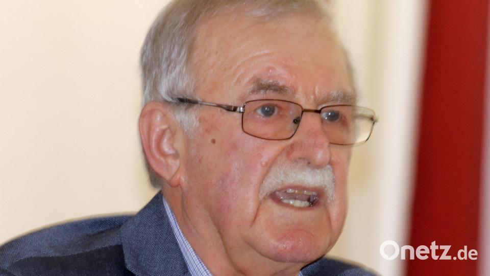 Georg Ertel ließ die die Geschichte des Vereins Revue passieren. Bild: mfh