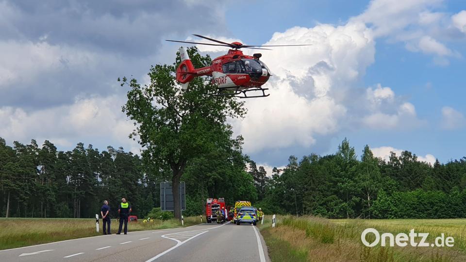 Ein Hubschrauber brachte eine verletzte Person ins Krankenhaus. Bild: kaz