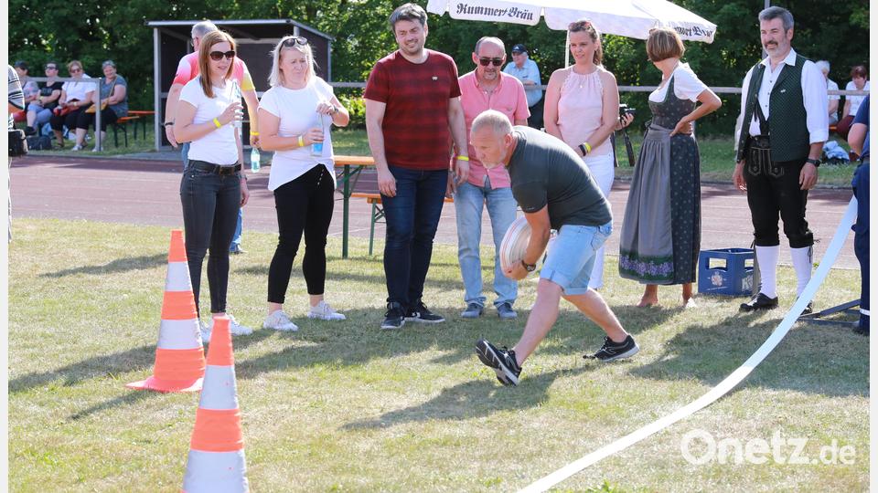 Spannende Spiele beim Spiel ohne Grenzen. Bild: egl