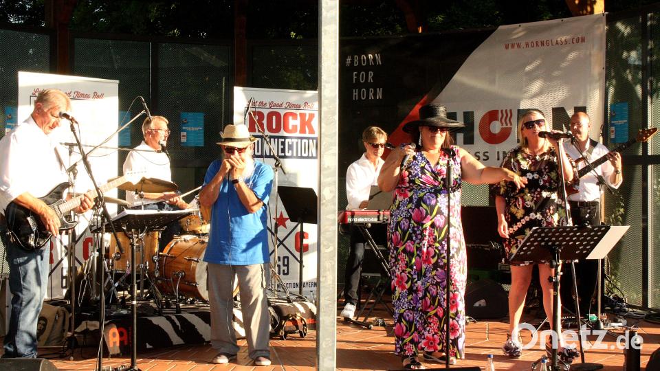 Ein Garant für tolle Stimmung ist die Band „RockConnection“. Bild: R. Kreuzer