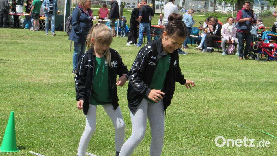 Beim 20-Jährigen der DJK Amberg war für Kinder, Jugendliche und Erwachsene viel geboten. Bild: DJK 2002 Amberg/exb