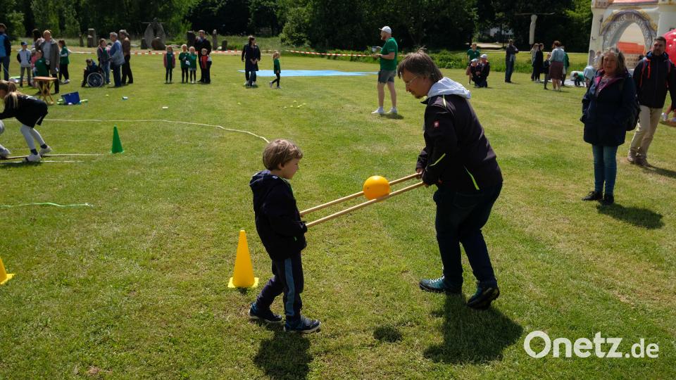 Beim 20-Jährigen der DJK Amberg war für Kinder, Jugendliche und Erwachsene viel geboten. Bild: DJK 2002 Amberg/exb