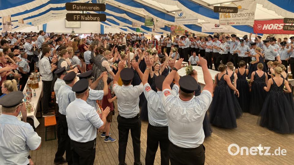 Nicht nur im Festzelt herrschte am Nachmittag eine ausgelassene Stimmung. Bild: aub